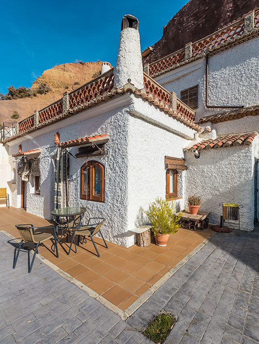 Grotte bianche a Granada, Andalusia