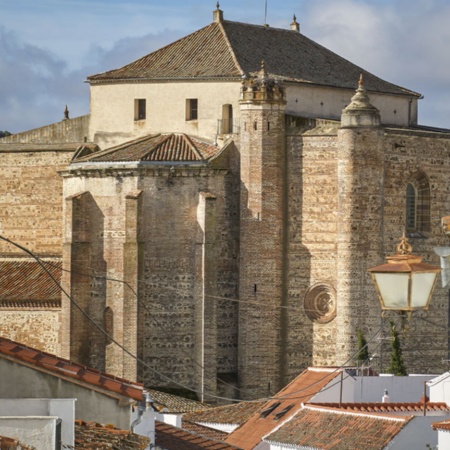 Iglesia y fortaleza de Cazalla de la Sierra (Sevilla, Andalucía)