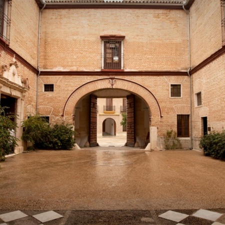 Patio del Palacio de Benamejí en Écija. Sevilla