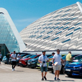 Außenansicht des Stadtmuseums für Mobilität in Zaragoza