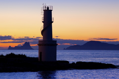 Il faro di La Savina, sull’isola di Formentera (Isole Baleari)