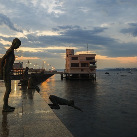 Monument »Los Raqueros« in Santander (Kantabrien)