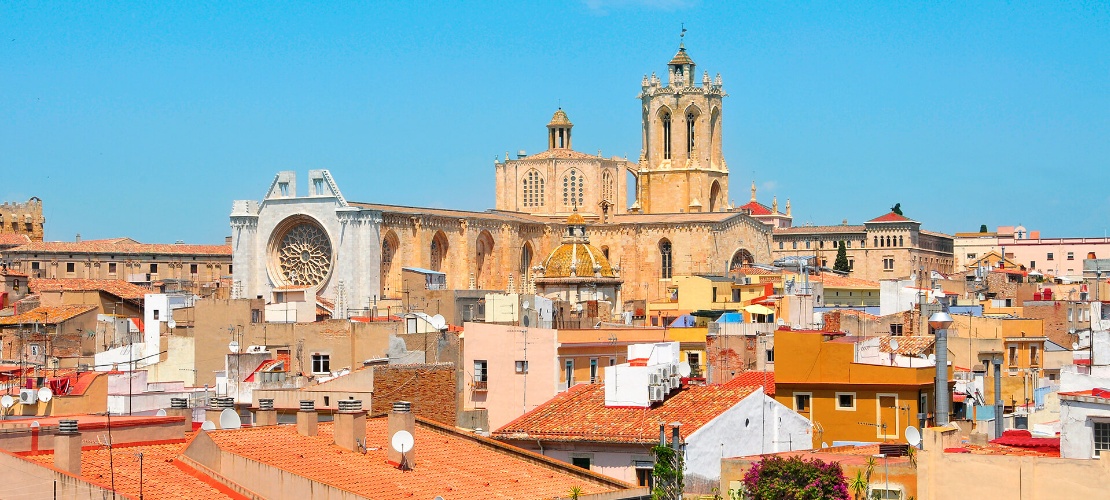 Catedral de Tarragona vista dos telhados