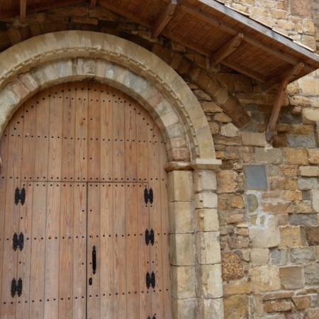 Vista de la iglesia de Tremp, Cataluña