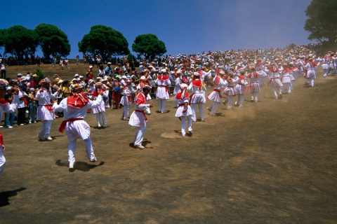 Das Heruntertragen der Virgen de los Reyes. El Hierro (Kanarische Inseln)