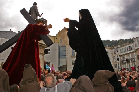 Traditional Galician folk music group in the Fiestas of San Froilán Easter Week in Viveiro