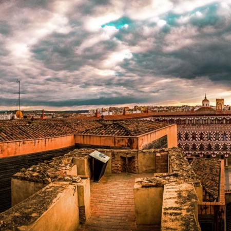 Vista de Badajoz con la torre Espantaperros a la izquierda