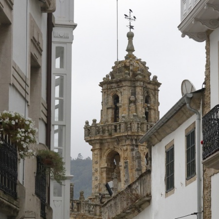 View of the cathedral amongst the streets of Mondoñedo (Lugo, Galicia)
