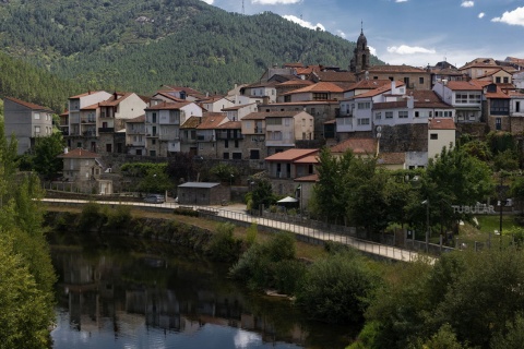 Vue panoramique de Ribadavia, dans la province d’Ourense (Galice)