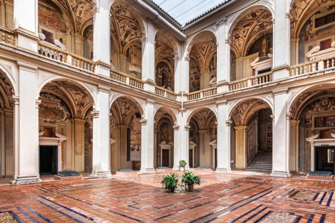 Giardini del Palazzo del marchese di Santa Cruz