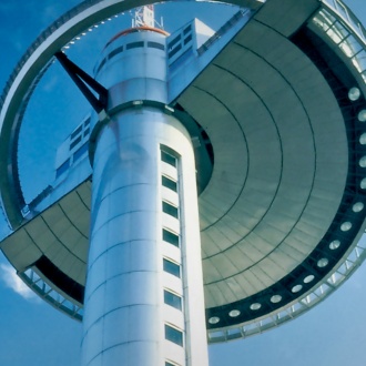 Faro de Moncloa. Madryt