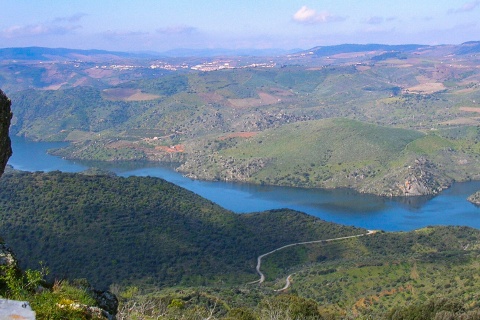 Widok na Duero z punktu widokowego Vilvestre