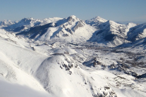 Villamanin in inverno. Alto del Bernesga