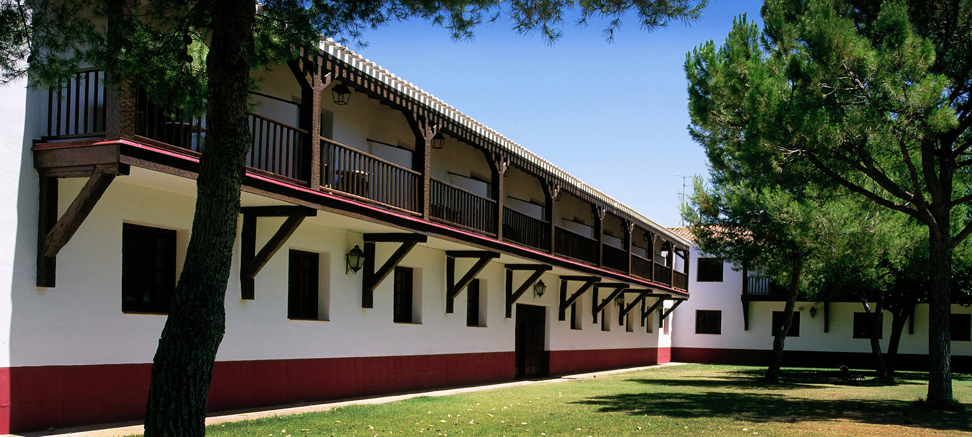 Veduta esterna del Parador de Albacete Veduta esterna del Parador de Albacete