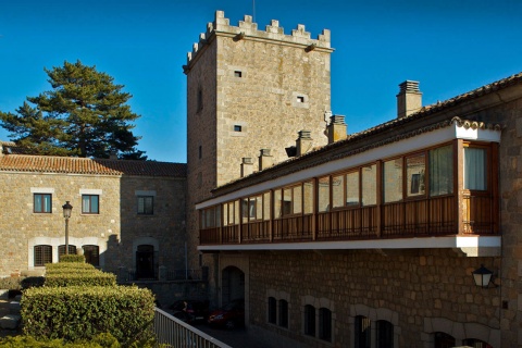 Vue extérieure du Parador de Ávila