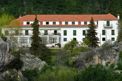 Veduta dell'esterno e dei dintorni del Parador de Cazorla