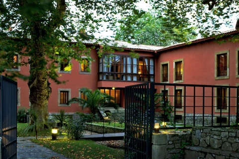 Veduta esterna del Parador de Gijón