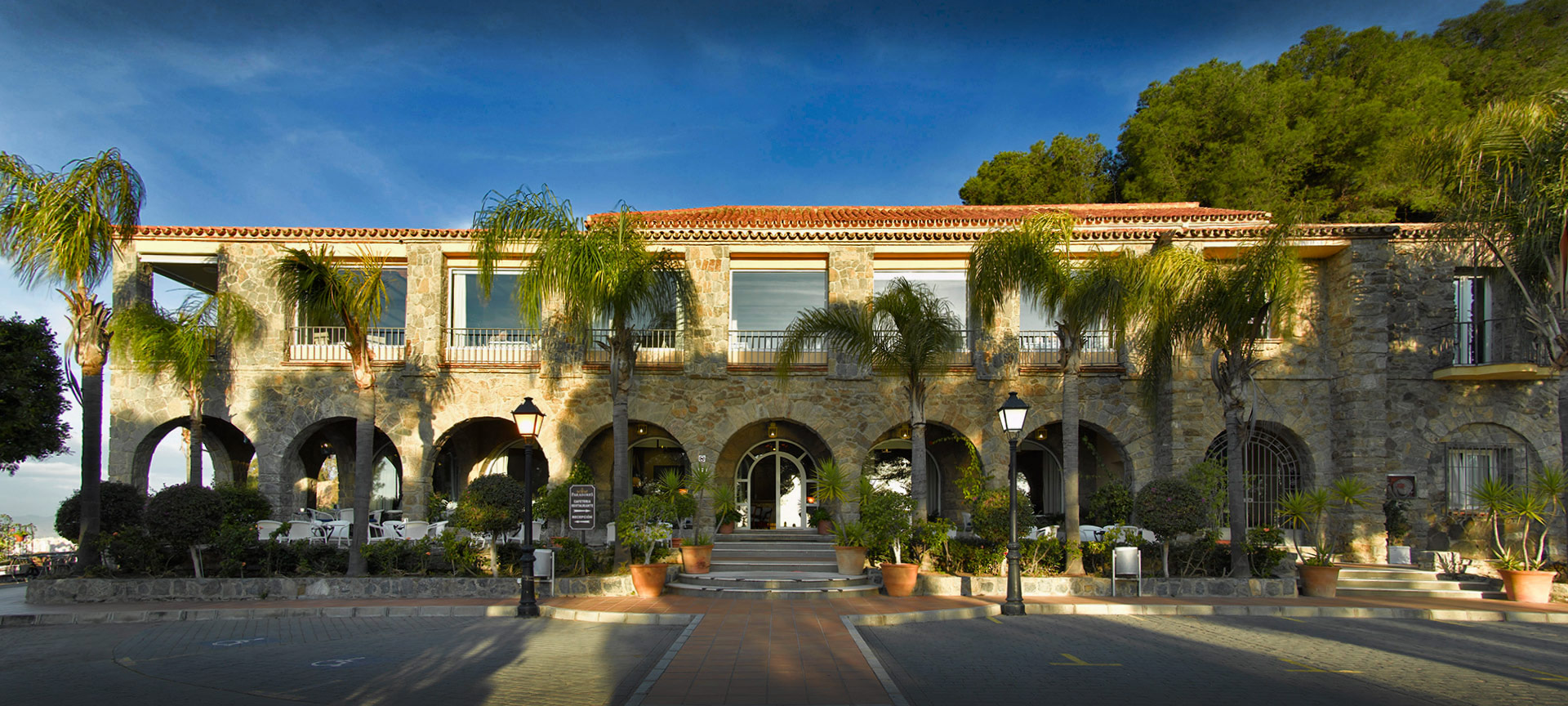 Veduta esterna del Parador de Málaga Gibralfaro Veduta esterna del Parador de Málaga Gibralfaro