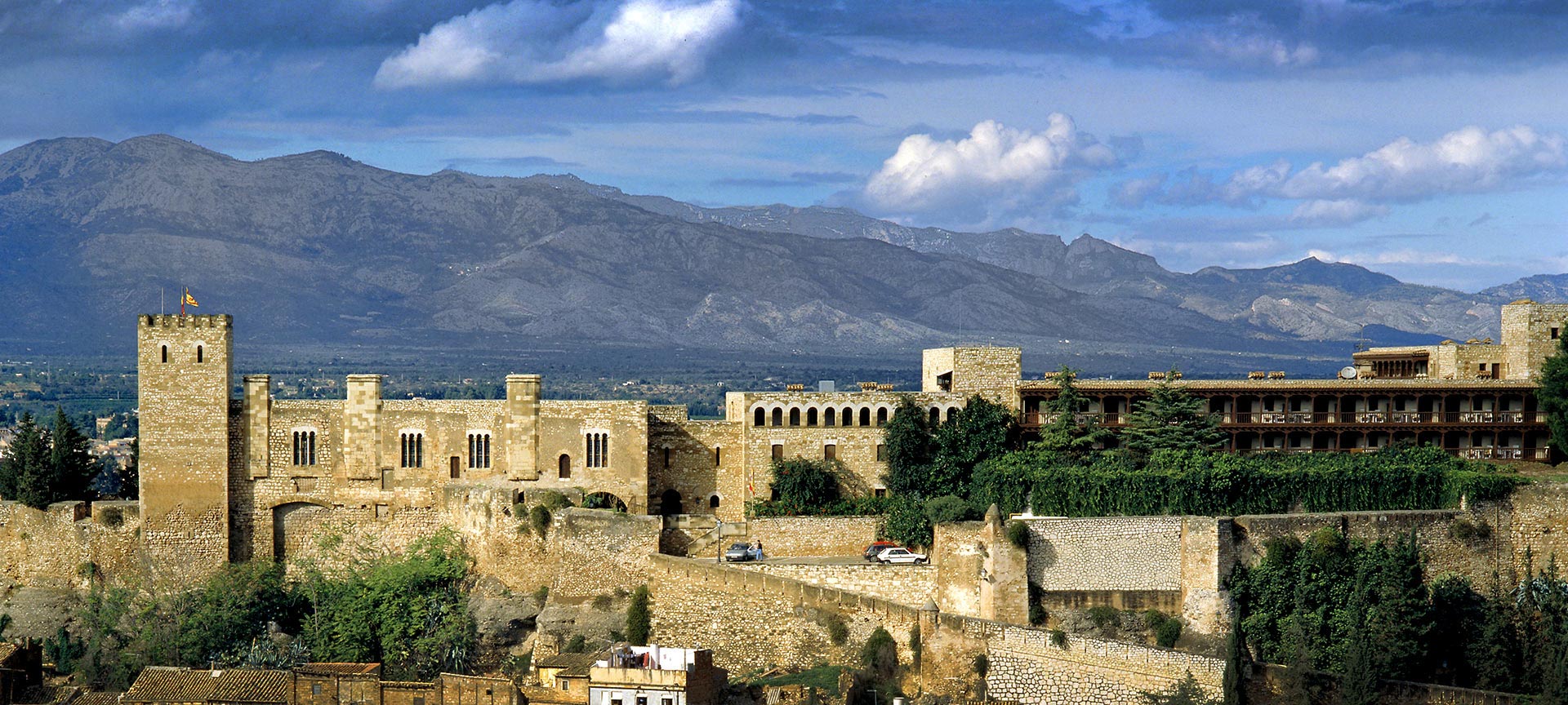 Veduta esterna del Parador de Tortosa Veduta esterna del Parador de Tortosa