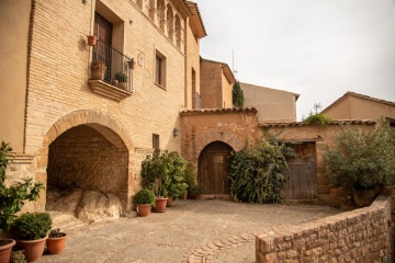 Rua de Alquézar (Huesca, Aragón)