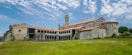 Kościół Santa María de Xunqueira w Galicji