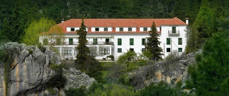 Veduta dell'esterno e dei dintorni del Parador de Cazorla