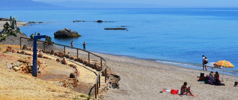 Vista da Praia Piedra de Mojácar, em Almeria, Andaluzia