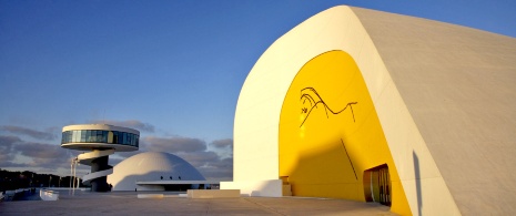 Centro Niemeyer in Avilés