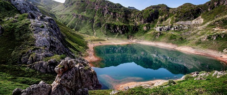 Il lago di Cueva, Parco Naturale di Somiedo e laghi di Saliencia, Asturie