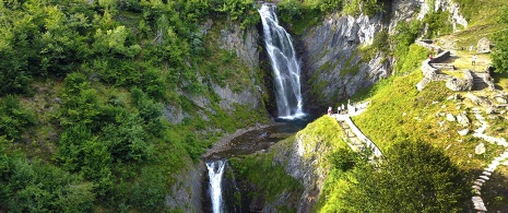 Vue du Saut deth Pish, Val d