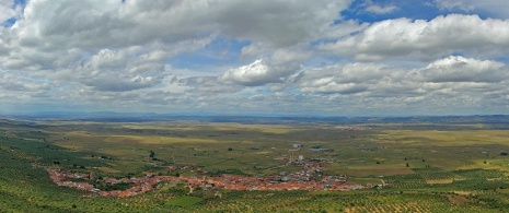 Llanura de La Siberia. Puebla de Alcocer. Badajoz