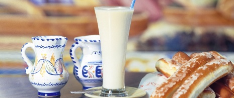 Horchata und Fartons