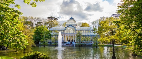 Palácio de Cristal, no Parque do Retiro de Madri
